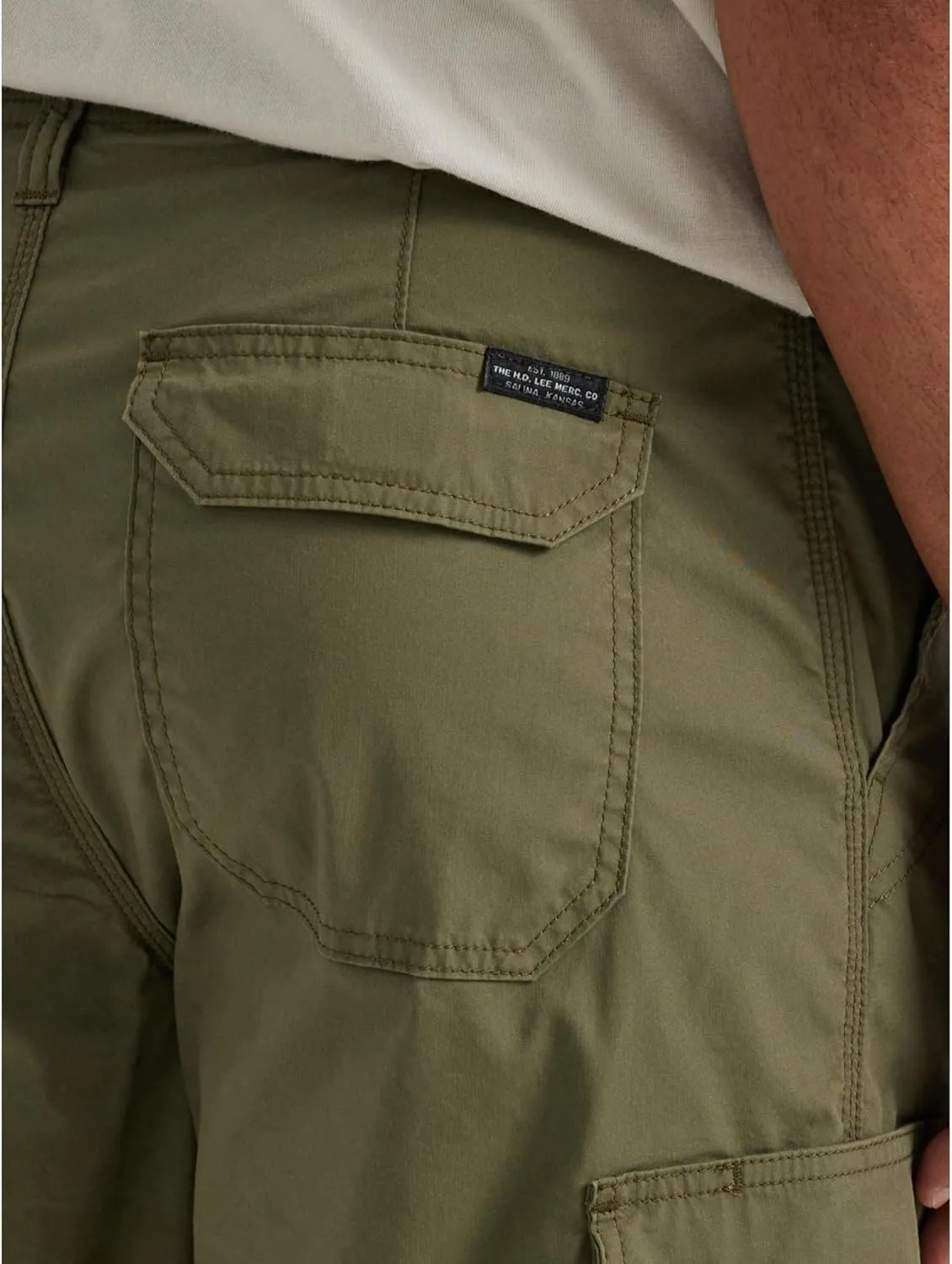Lee Men's Extreme Motion Crossroad Cargo Short
