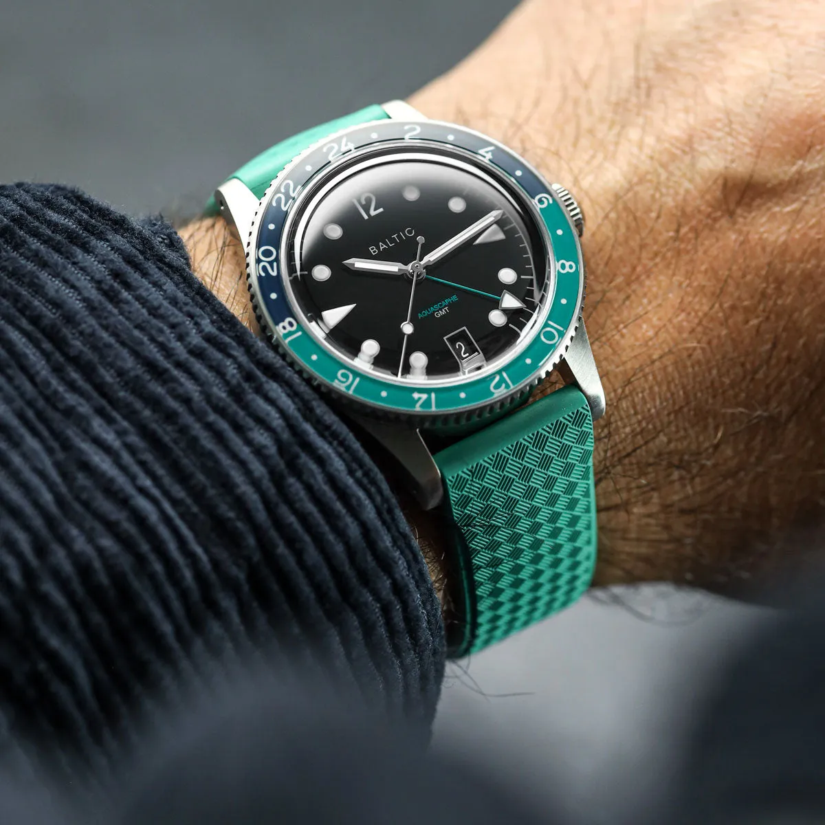 StormTropic Rubber Watch Strap (MKII) - Abyss Black