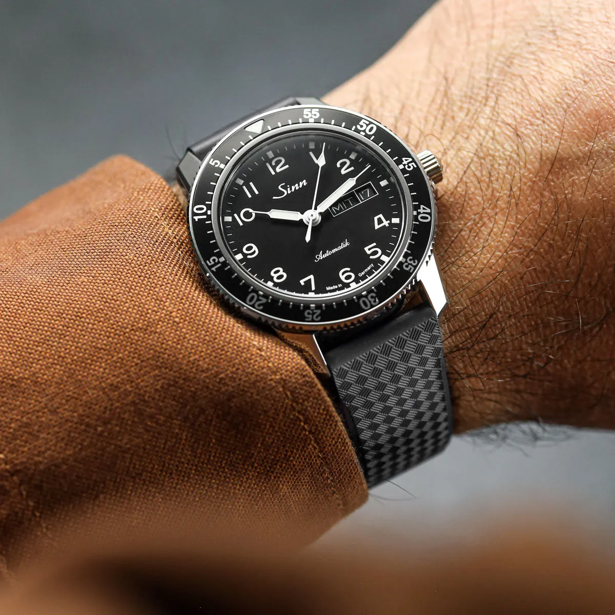 StormTropic Rubber Watch Strap (MKII) - Abyss Black
