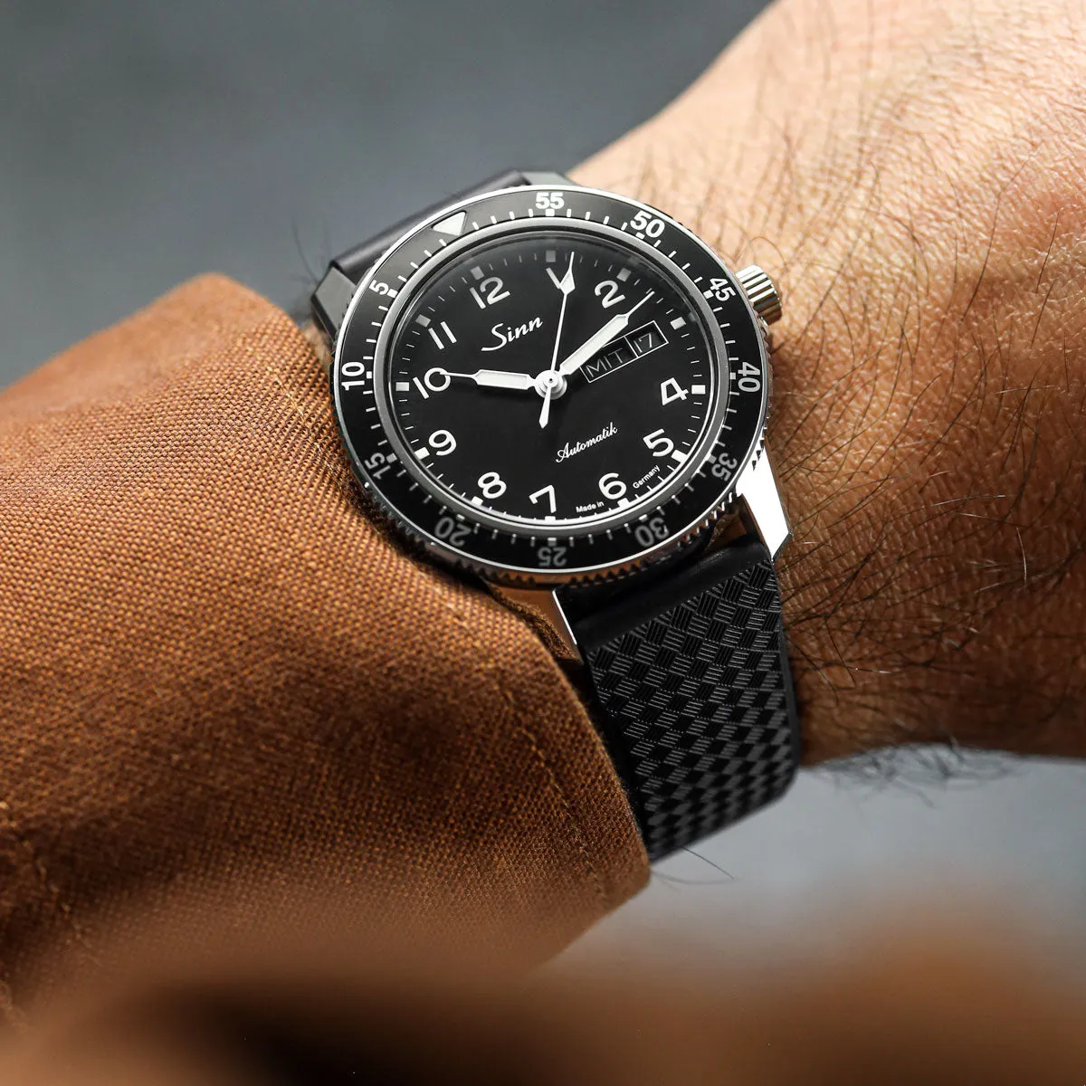 StormTropic Rubber Watch Strap (MKII) - Abyss Black